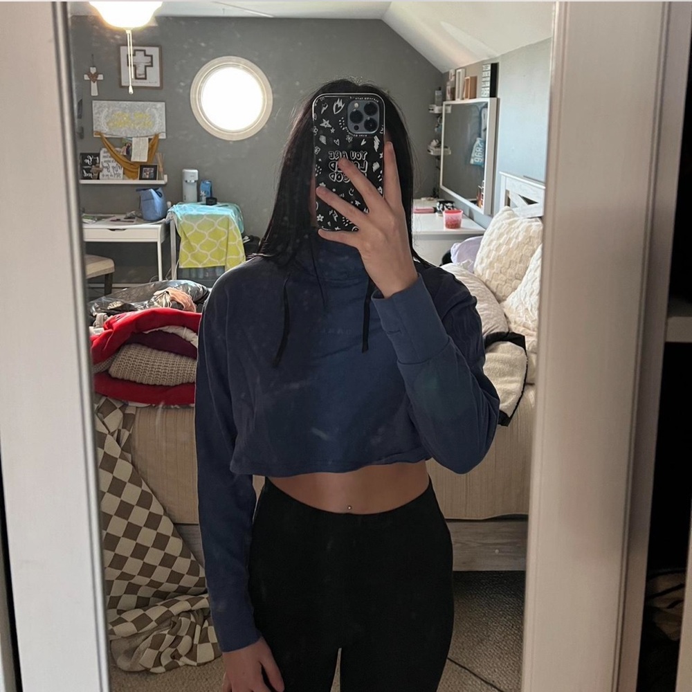 Oakley Navy Cropped Sweatshirt